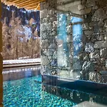 Mont Avic Aparthotel 3*