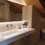 Mont Avic Aparthotel