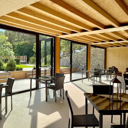 Silou Retreat