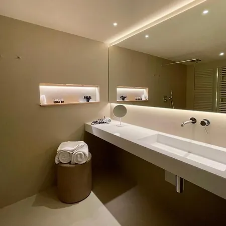 Silou Retreat Hotel Champdepraz