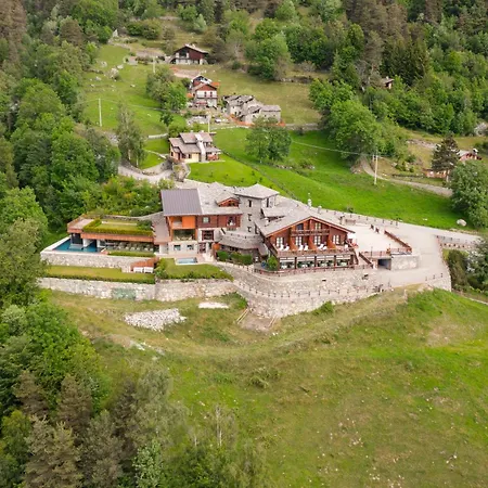 Apart-hotel Mont Avic 3*