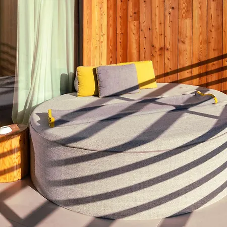 Otel Silou Retreat