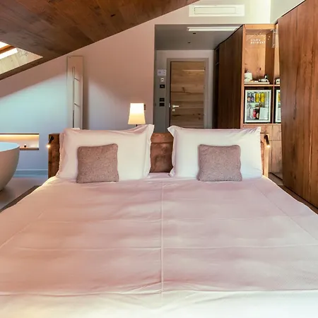 Silou Retreat