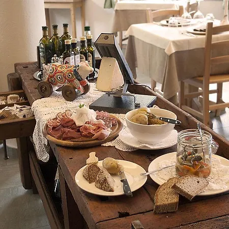 Silou Retreat Hotel 3*