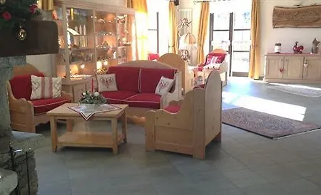 Silou Retreat Szálloda 3*