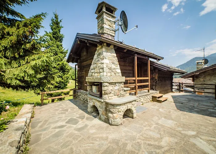 Mont Avic Апарт-отель 3*